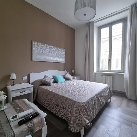 Nel Cuore Del Centro Storico Affittacamere 4*