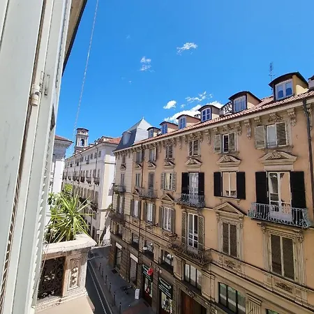 招待所 Nel Cuore Del Centro Storico 4*